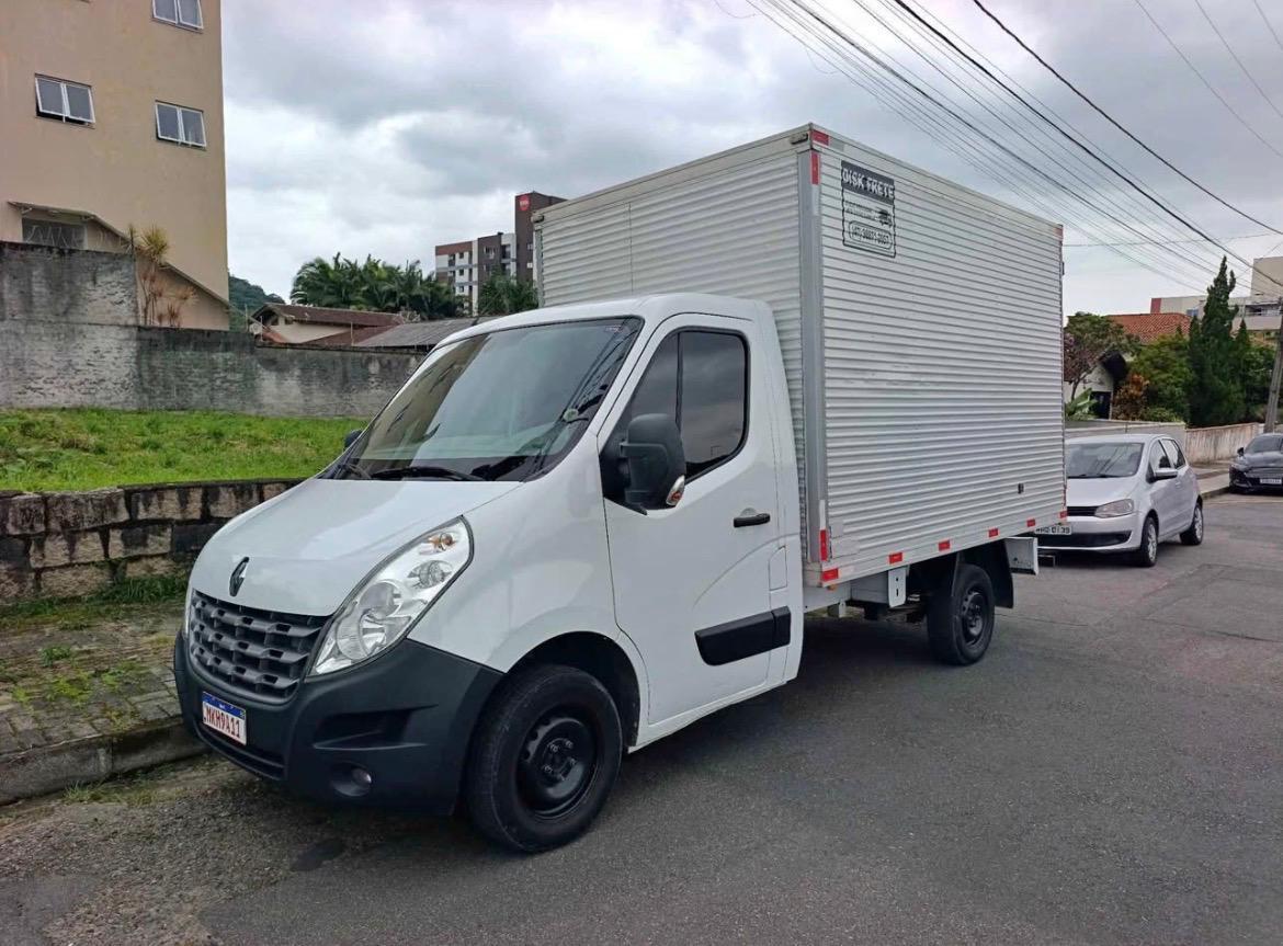 Renault Master 2.3 Baú 2015 — foto 1 de 1